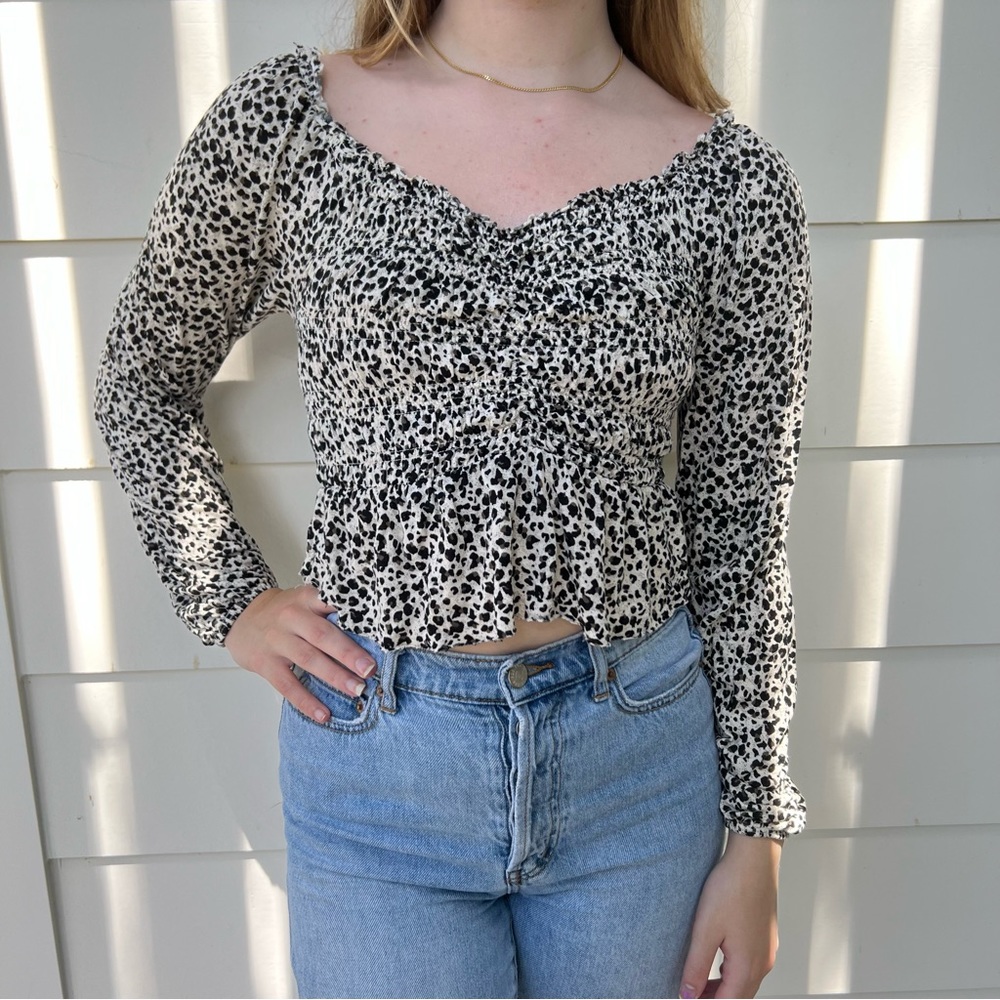 Leopard print long sleeve ruched blouse